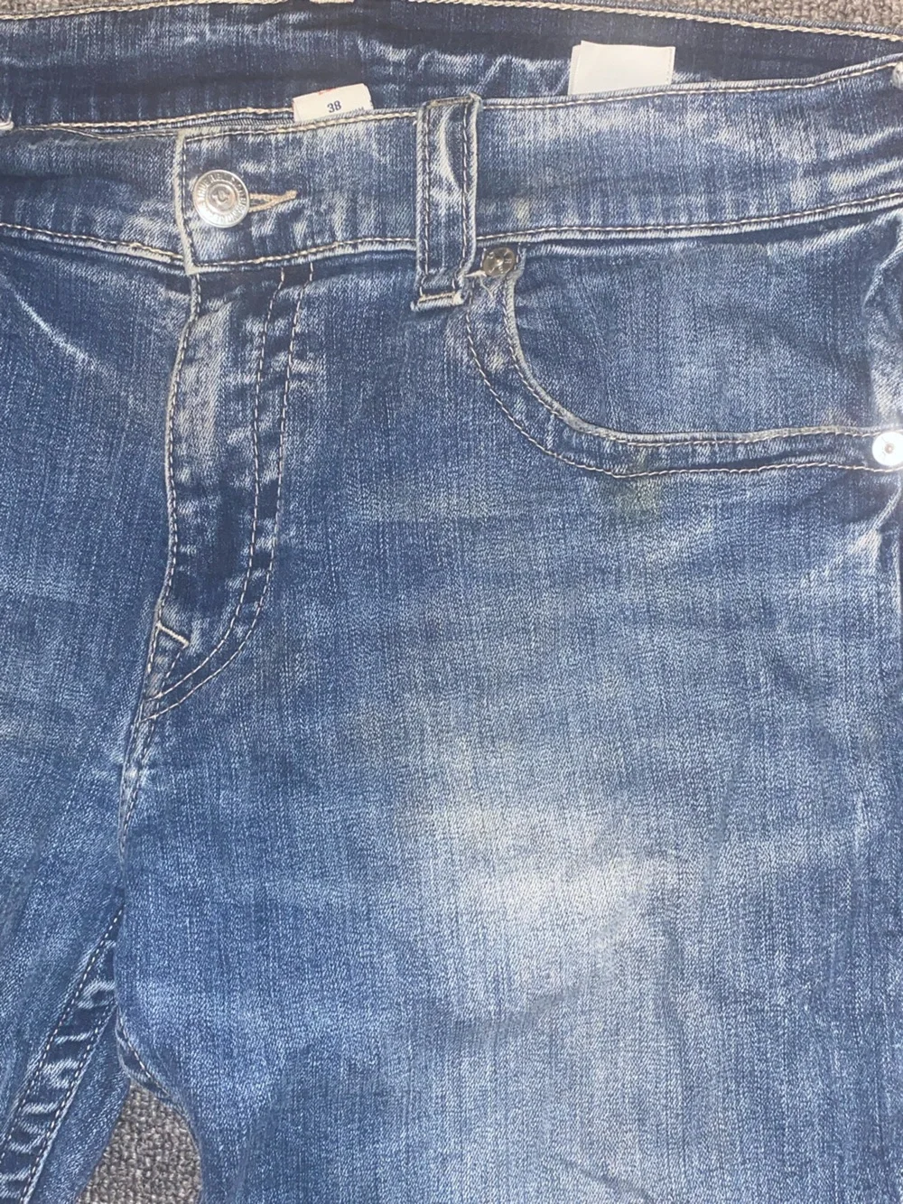 True Religion Men's Light Blue Washed Skinny Jeans size 38x32
